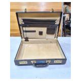 LEATHER BRIEFCASE