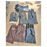 HEAVY GLOVES - LOT