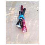 3 FLASHLIGHTS