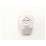 2.2g 18k wg ring with approx .61ct euro cut
