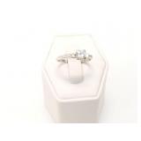 3.5g platinum ring with 1 small diamond;