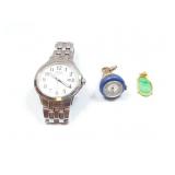 14k yg charm with white/green stone 2.1g; cyma