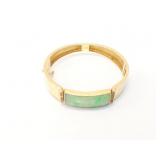 16.8g 18k yg bracelet with green stone and clear