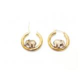 3.7g 14k wg/yg pr hoop earrings with elephant on