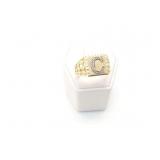 3.5g 14k yg ring with C on top;