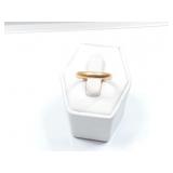 18k yellow gold band 2.3g;