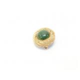 10.1g 14k yg round pin with green center stone;