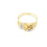 3.8g 10k yg nugget style ring;