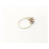 2.4g 14k wg bent ring (no stones);
