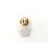 7g 10k yg class ring;