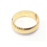37.7g 14k yg bangle bracelet;