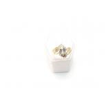 3.2g 10k yg ring with blue purple stone;