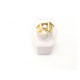 9.2g 14k yg ring with approx .33ct diamond;