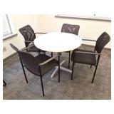 SMALL ROUND TABLE WITH 4 MATCHING CHAIRS