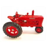FARMALL DIE CAST TOY TRACTOR
