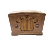 COLONIAL- RMA- VINTAGE RADIO