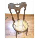 REED BUTTON WOODEN VINTAGE CHAIR