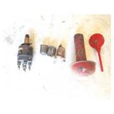 MASSEY HARRIS PARTA- BREATHER COVER- THROTTLE