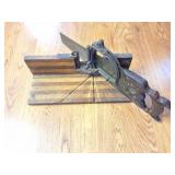 VINTAGE MITRE BOX WITH SAW
