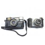 DETROLA AND MINOLTA VINTAGE CAMERAS IN CASES