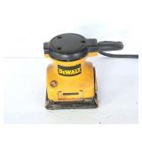 DEWALT- DW412 PALM SANDER