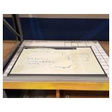 WHITE BOARD LOT