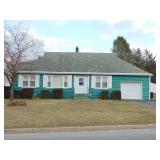 A well maintained Mifflinburg Home