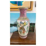 Large antique Hand Painted Chinese Porcelain Vase