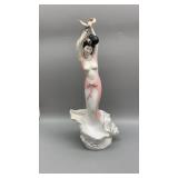 Antique Chinese hand painted Porcelain of woman