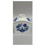 Vista Alegre Portugal blue and white hand painted