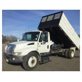 2005 INTERNATIONAL 4300DT466 Dump Truck, Diesel