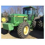 JOHN DEERE 4960 Tractor, MFWD, Powershift