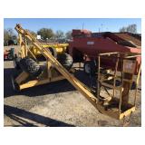 WOODS Tree Squirrel Self Propelled Pruning Tower