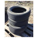 Set of (4) 225/60R18 100H Tires