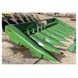JOHN DEERE 843 8-Row Corn Header