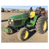 JOHN DEERE 4500 Tractor, MFWD