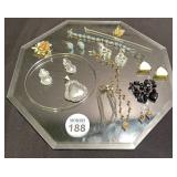 JEWELRY ASSORTMENT
