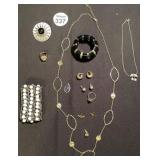 JEWELRY ASSORTMENT