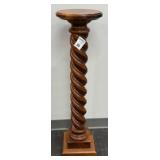 Pedestle, Wood