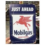 METAL MOBILGAS SIGN