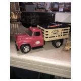 CASE DIECAST TRUCK W CASE KNIFE