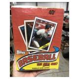 BOX OF TOPPS GUM PACKS