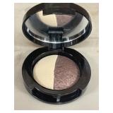 RTW BAKED EYESHADOW COCONUT BRONZE/PINA COLADA