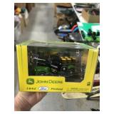 JOHN DEERE DIECAST PICKUP