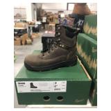 SZ 7 DANNER BOOTS