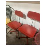 PAIR OF CHAIRS
