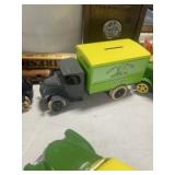 JOHN DEERE DIECAST BANK