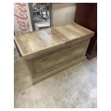 COFFEE TABLE W SLIDING TOP