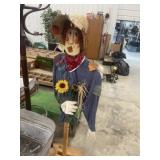 SCARECROW DECOR