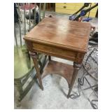 STAND TABLE